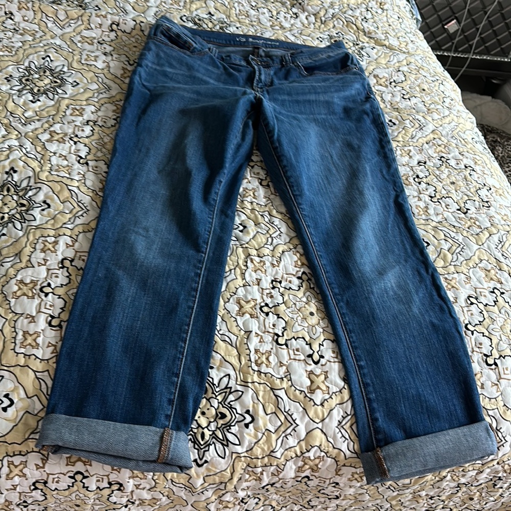 Victoria’s secret’s ladies jeans 👖 - Picture 4 of 6
